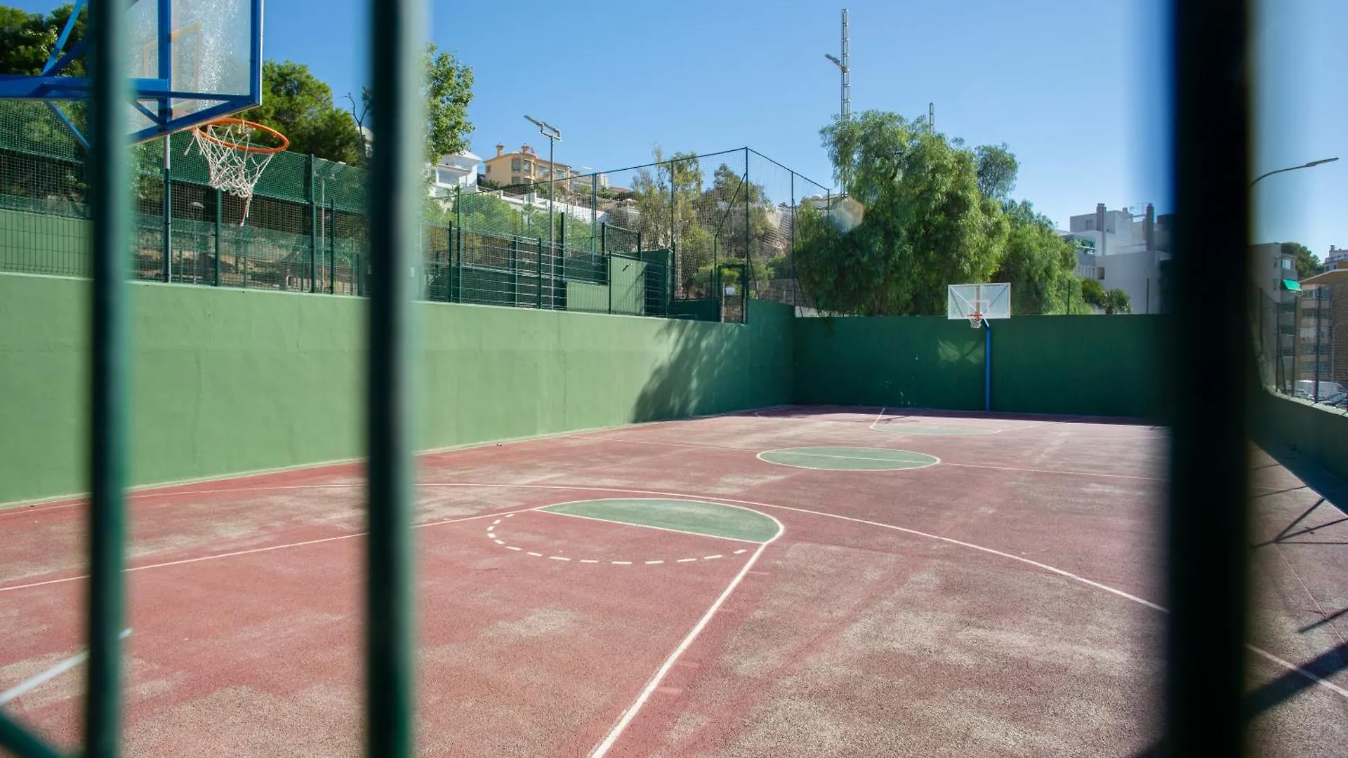 Appartamento Bajo En Primera Linea - Cala Del Moral, Urbanizacion Calaflores La Cala Del Moral