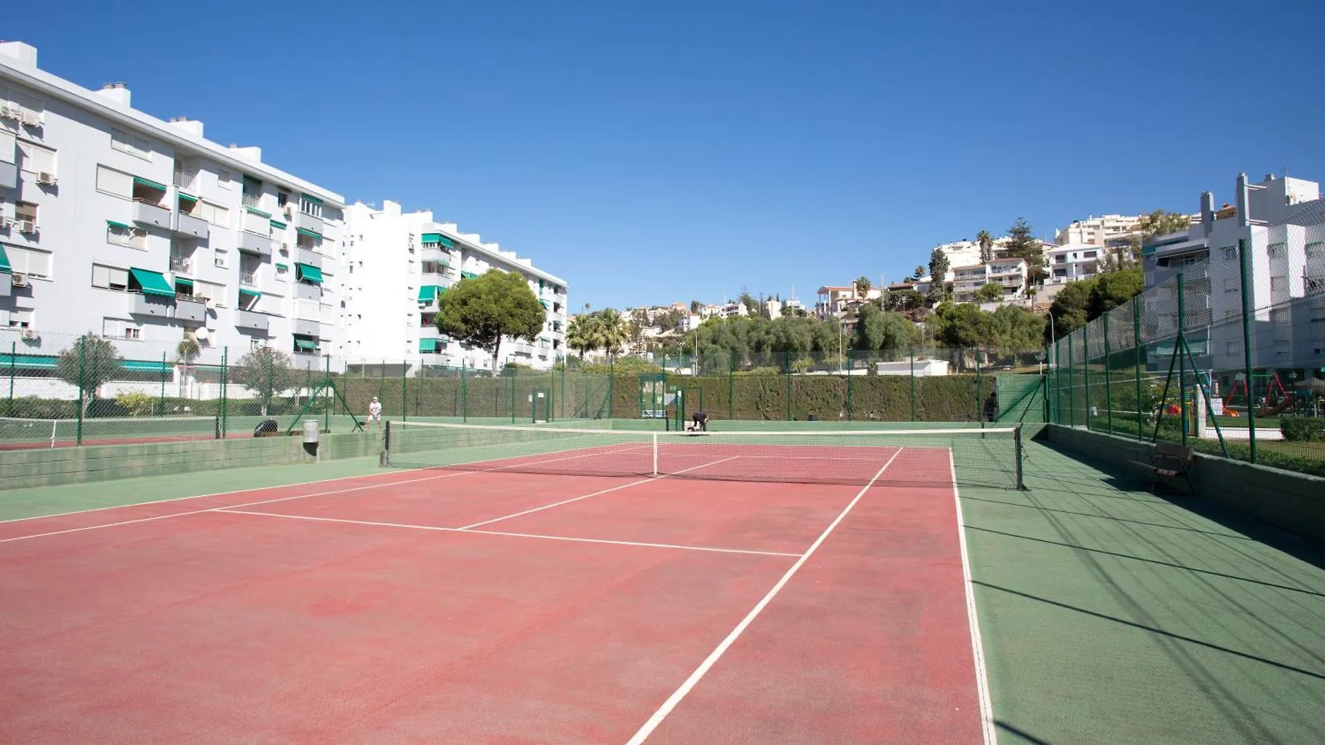 Bajo En Primera Linea - Cala Del Moral, Urbanizacion Calaflores La Cala Del Moral İspanya
